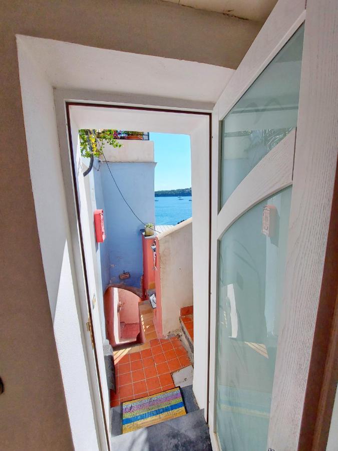 Ferienwohnung Monolocale Azzurro Procida Exterior foto