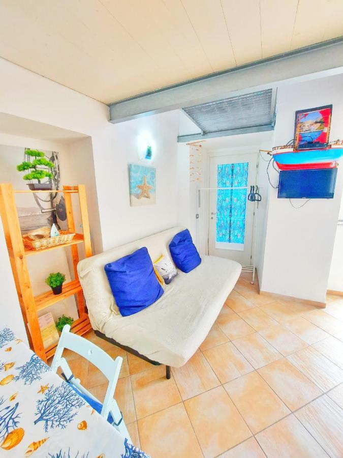 Ferienwohnung Monolocale Azzurro Procida Exterior foto