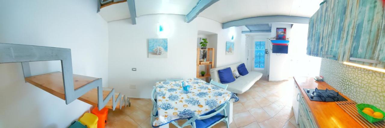 Ferienwohnung Monolocale Azzurro Procida Exterior foto
