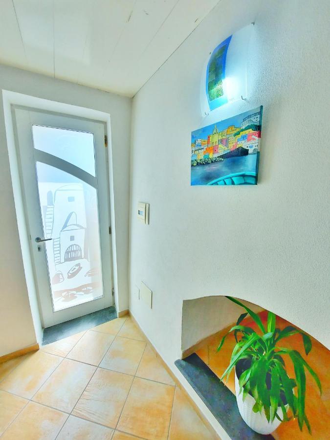 Ferienwohnung Monolocale Azzurro Procida Exterior foto