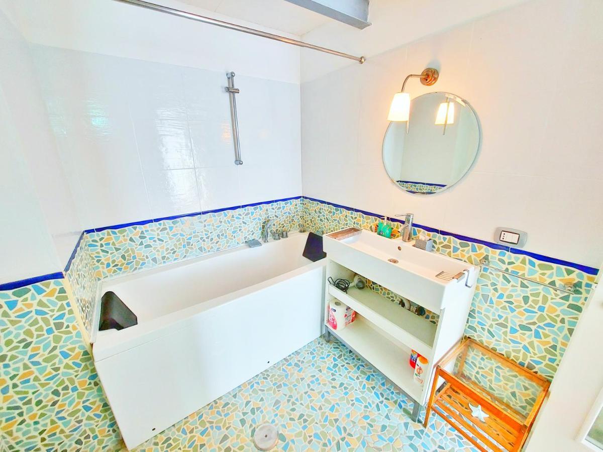 Ferienwohnung Monolocale Azzurro Procida Exterior foto
