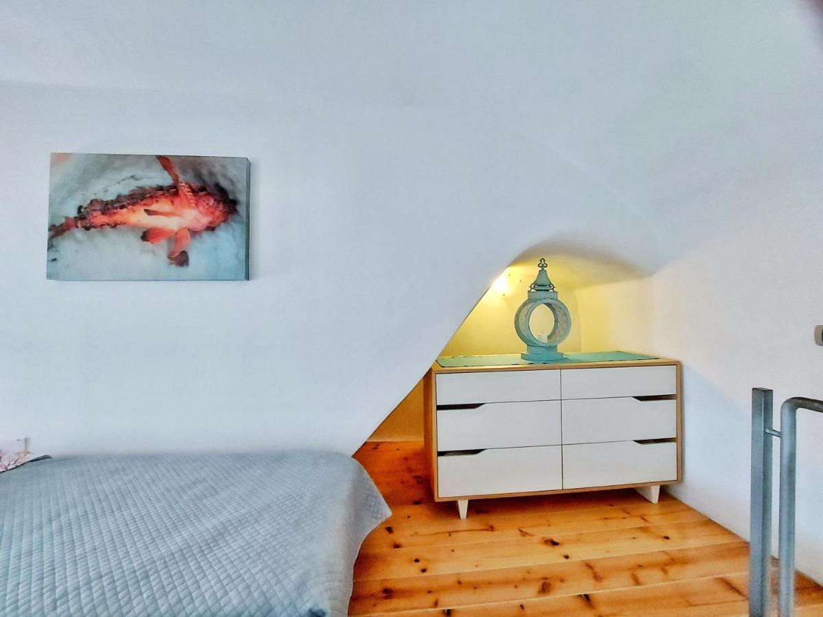 Ferienwohnung Monolocale Azzurro Procida Exterior foto