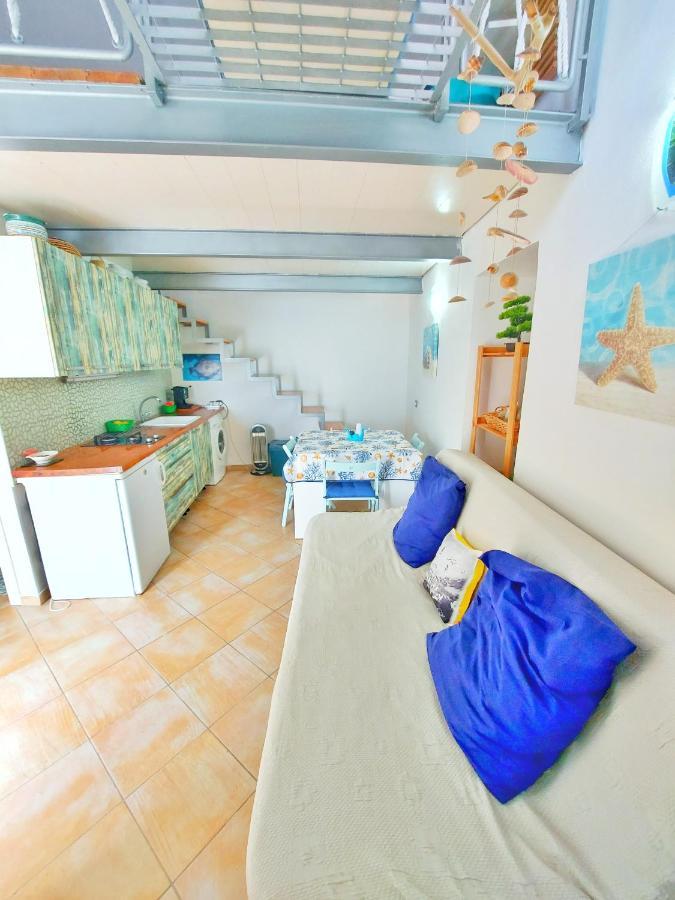 Ferienwohnung Monolocale Azzurro Procida Exterior foto