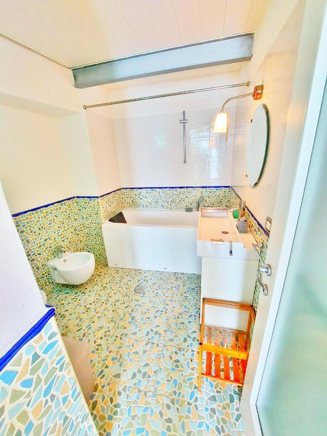 Ferienwohnung Monolocale Azzurro Procida Exterior foto